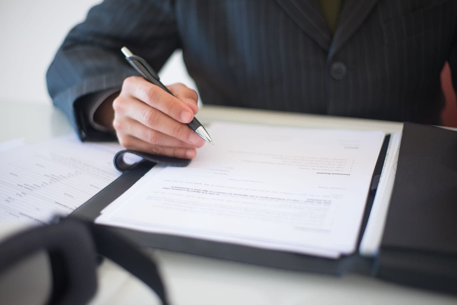 Firma de la póliza de seguro de la mercadería